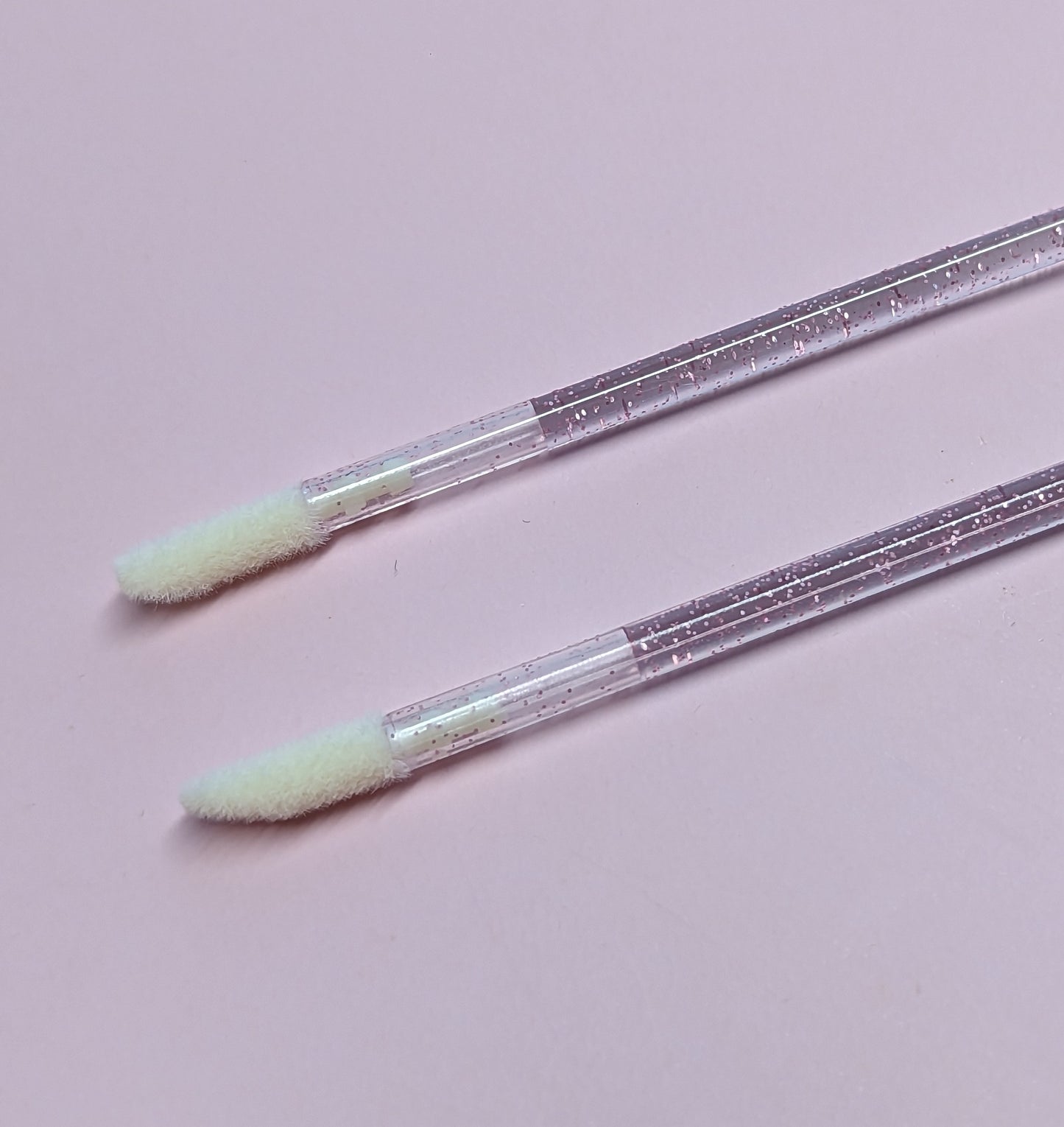 LIP APPLICATORS