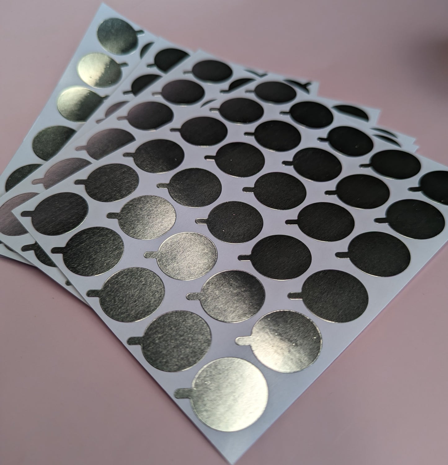 ALUMINUM GLUE STICKERS